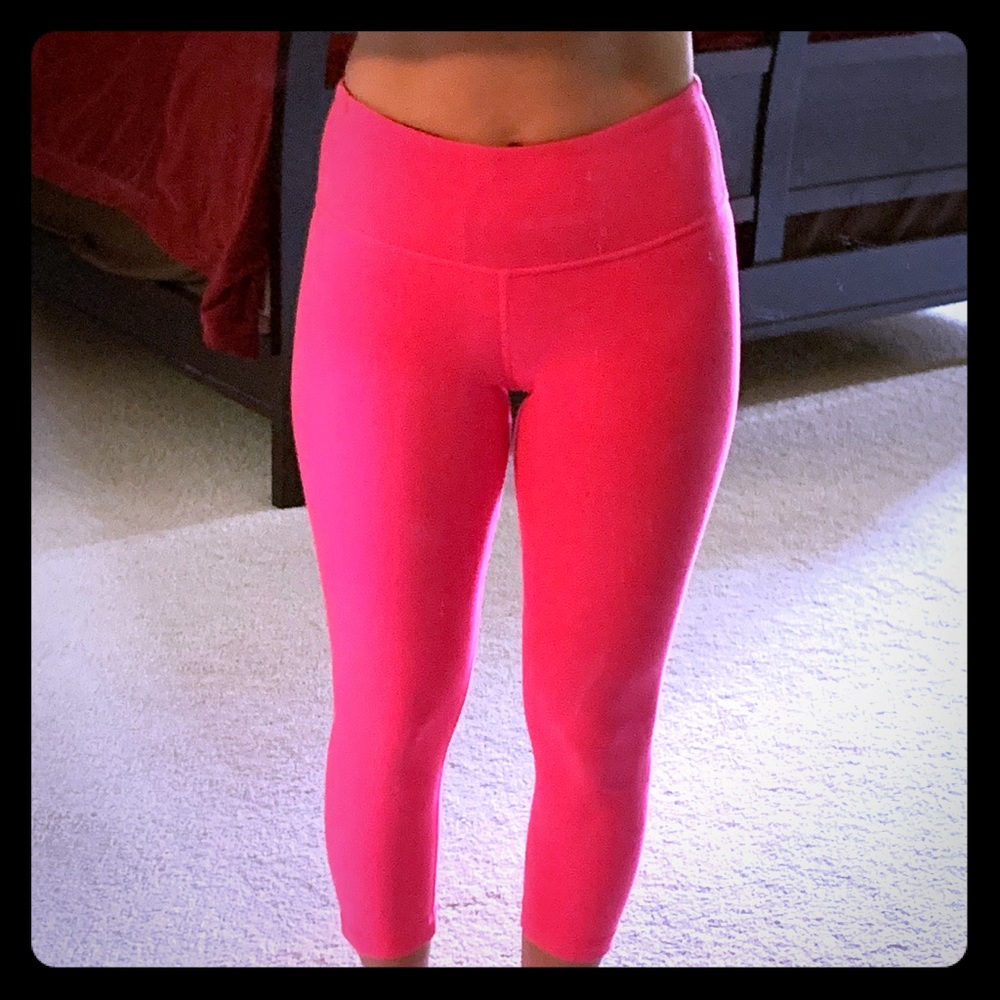 Lululemon Wunder Under Crop Size 4